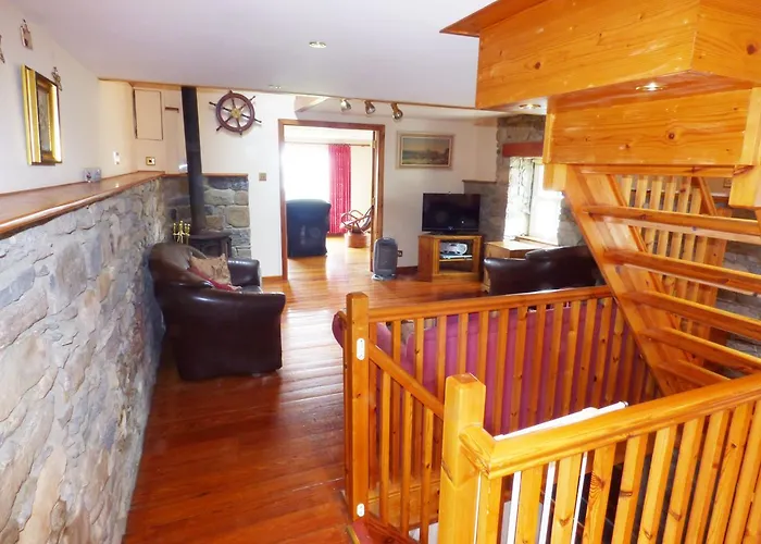 2 Fishery 別荘 バンドラン